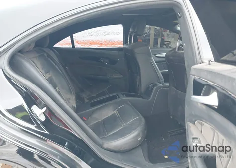 2013 Mercedes-Benz Cls 63 Amg из США, поврежденный, VIN WDDLJ7EB5DA081502